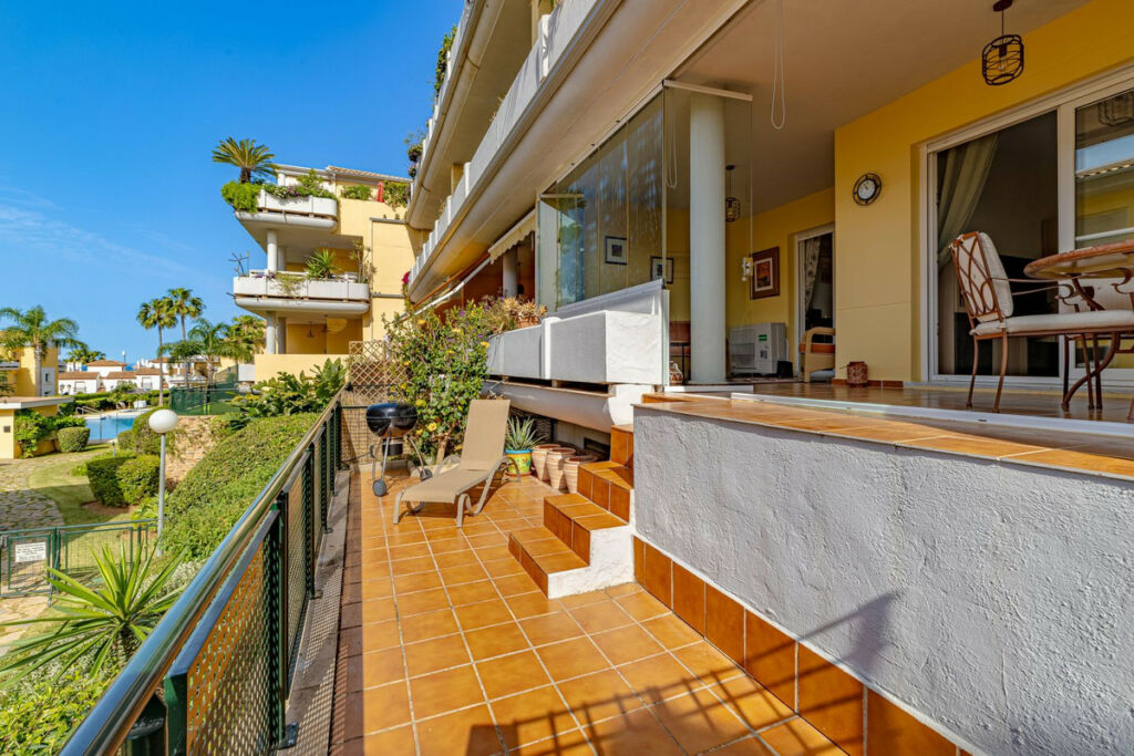 Ground Floor Apartment Cabopino Málaga - image 20