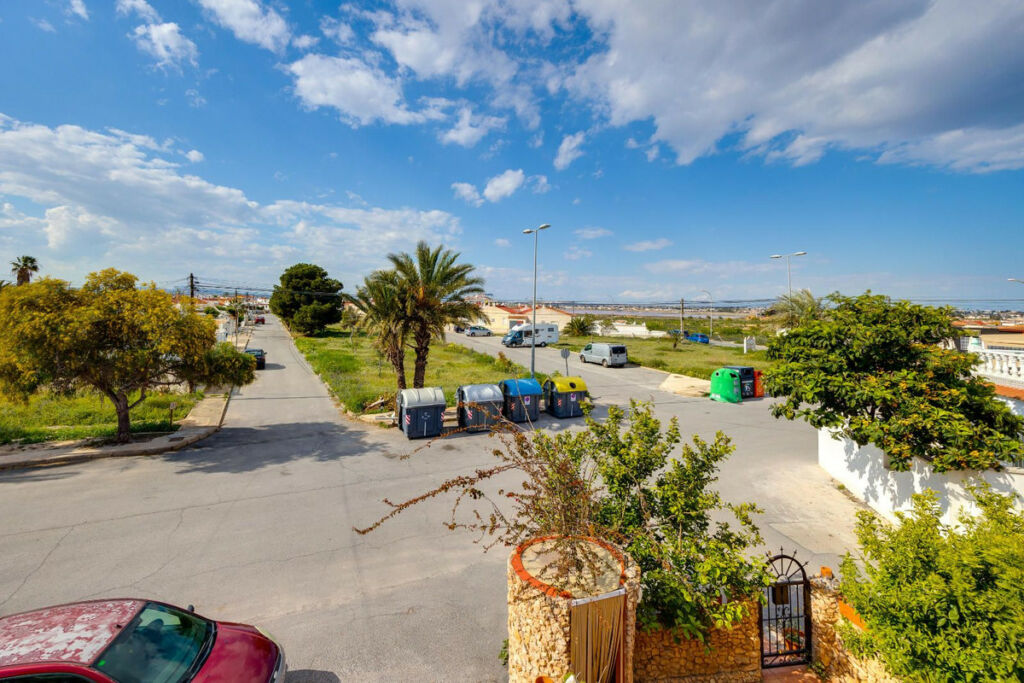 Duplex Torrevieja Alicante - image 20