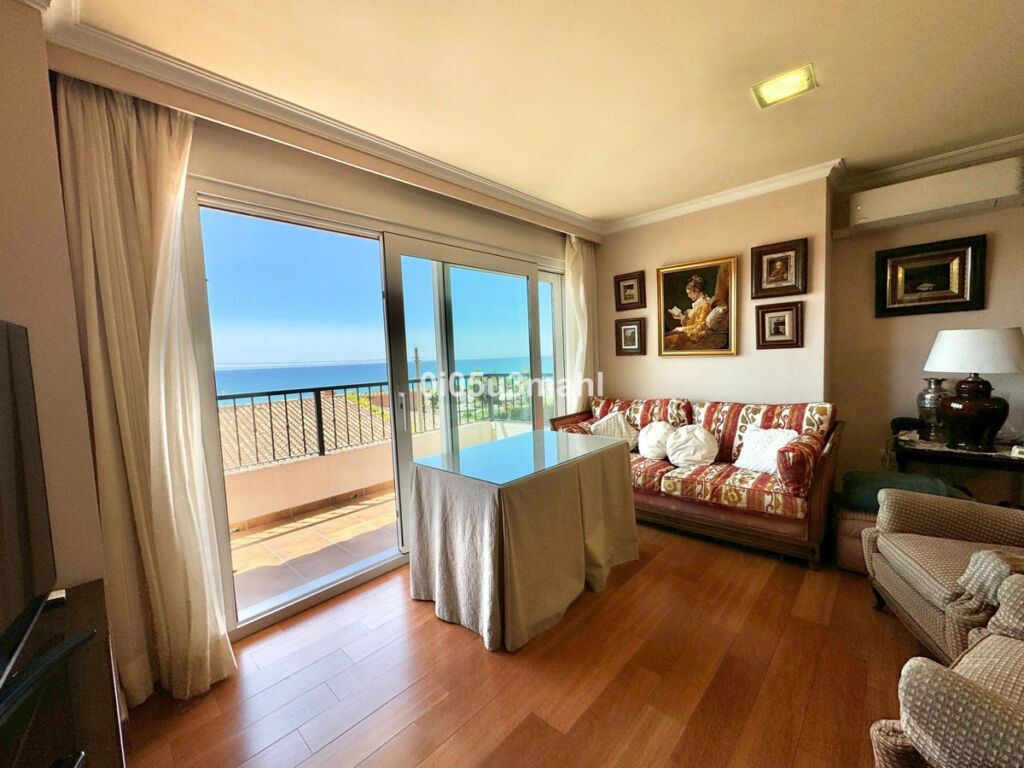 Detached Villa La Cala del Moral Málaga - image 6