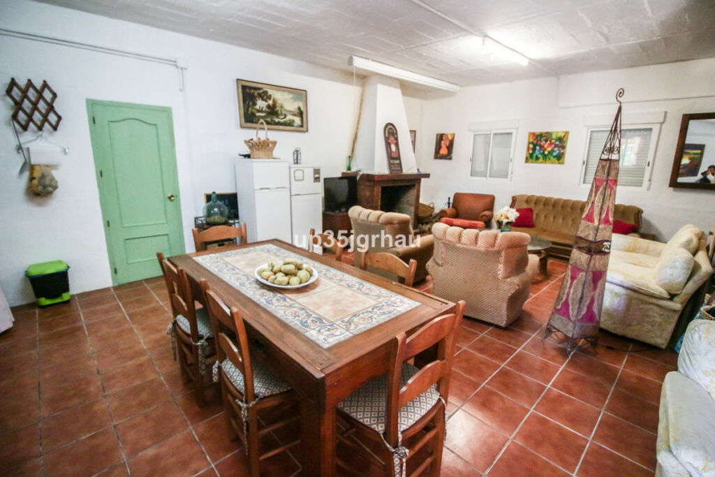 Detached Villa Gaucín Málaga - image 19
