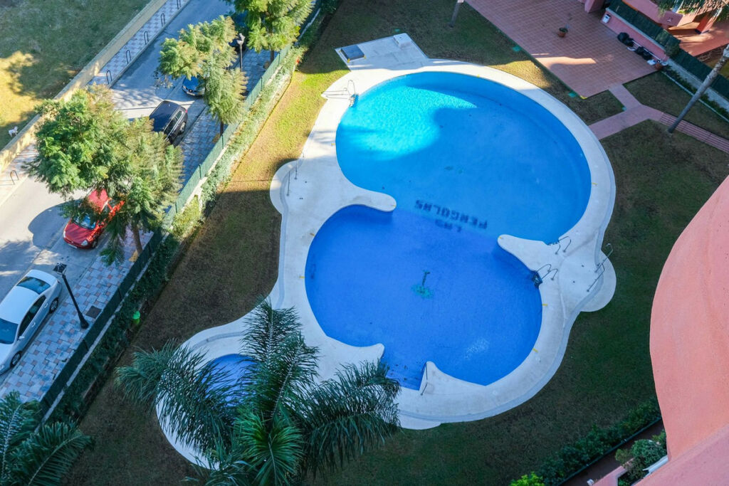 Penthouse Los Boliches Málaga - image 20