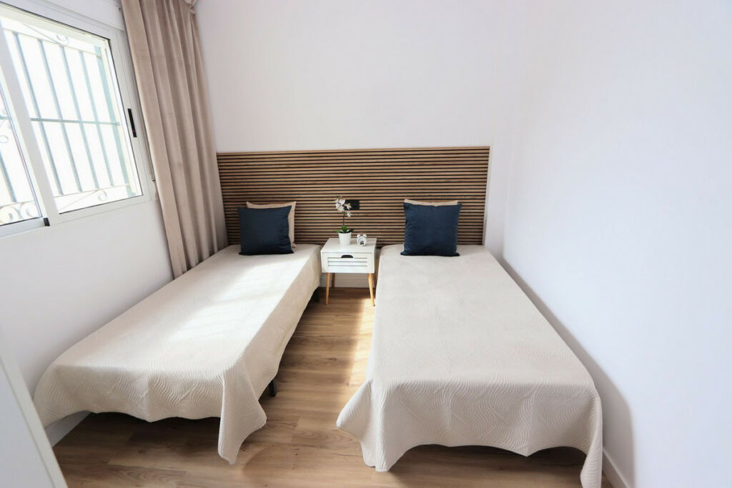 Townhouse Punta Prima Alicante - image 21