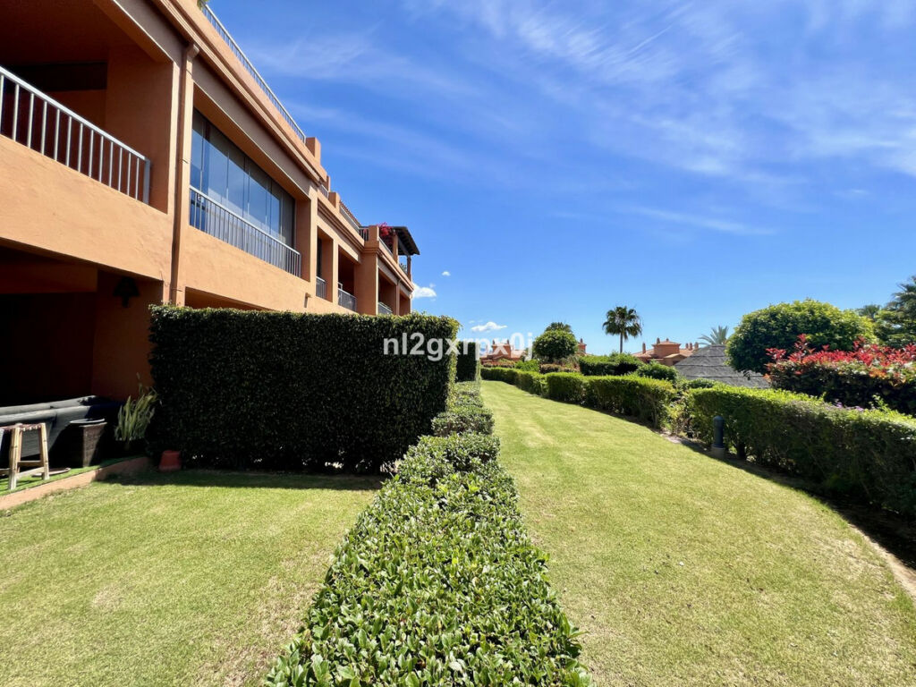 Ground Floor Apartment Benahavís Málaga - image 20