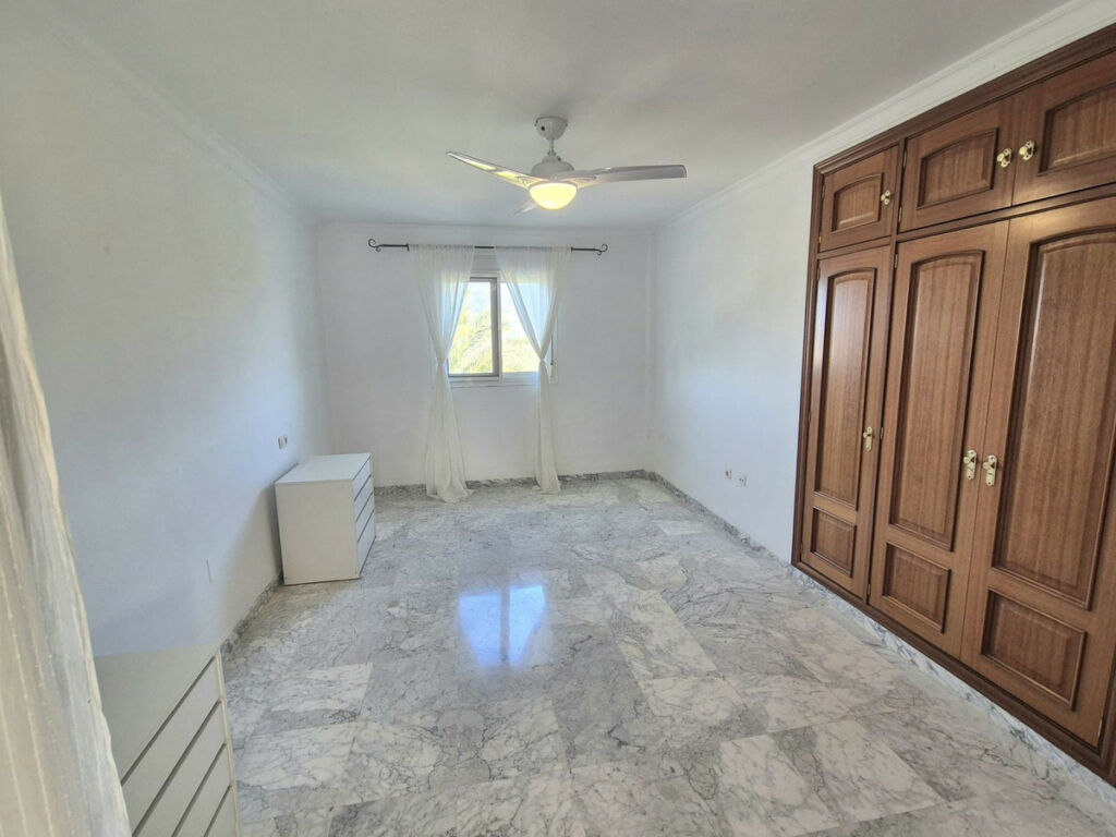 Semi-Detached House Alhaurin Golf Málaga - image 20