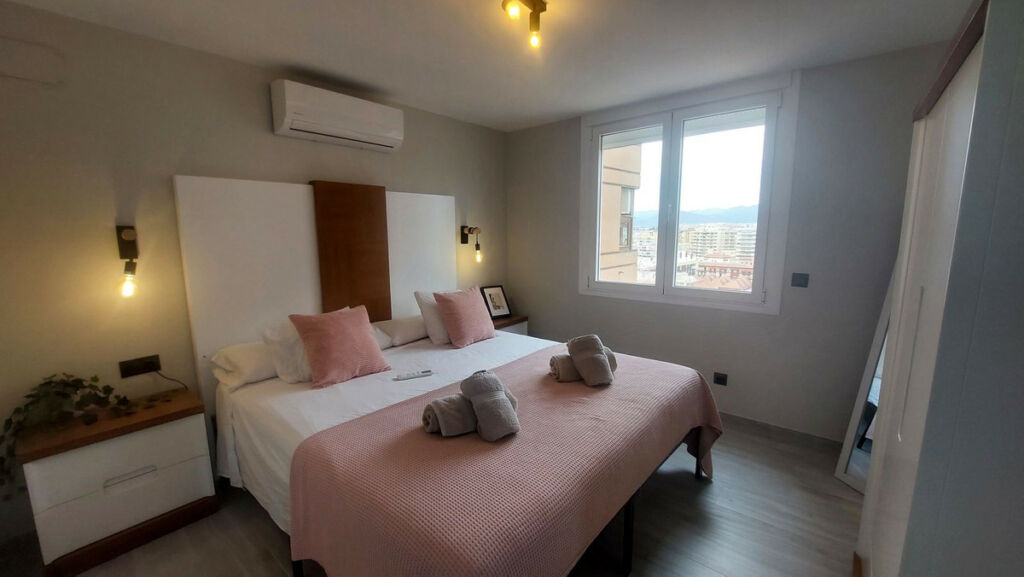 Middle Floor Apartment Fuengirola Málaga - image 20