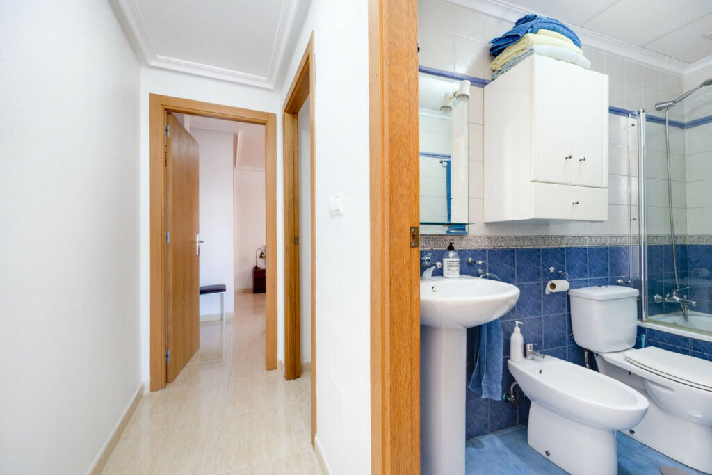 Penthouse Torrevieja Alicante - image 20