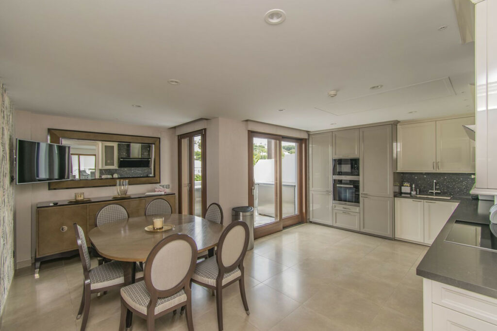 Penthouse Estepona Málaga - image 20