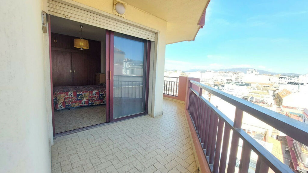Middle Floor Apartment Fuengirola Málaga - image 19