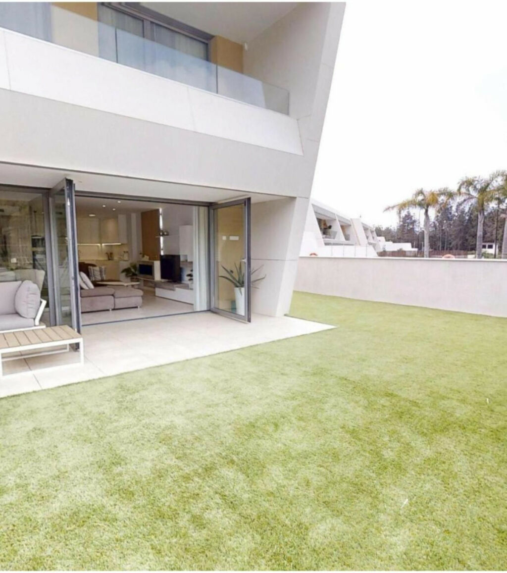 Townhouse El Chaparral Málaga - image 20