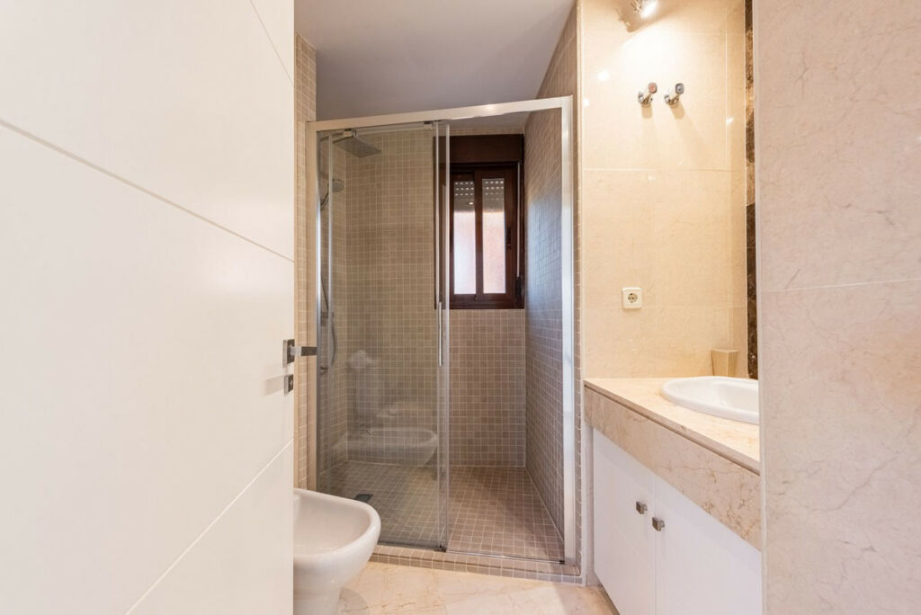 Penthouse Costalita Málaga - image 20