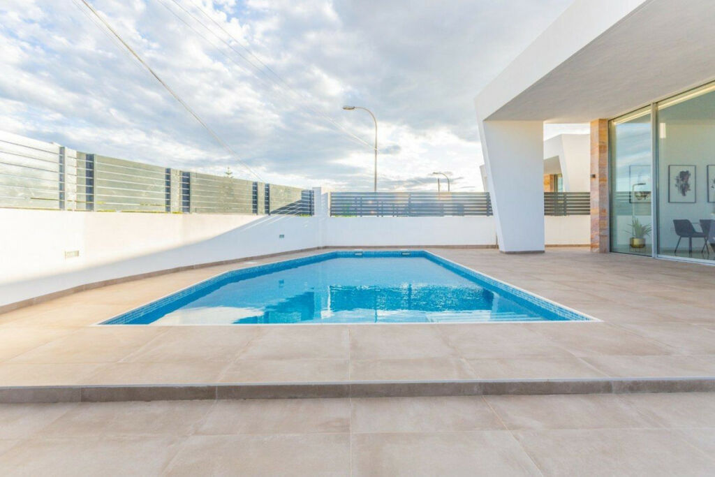Detached Villa Torrevieja Alicante - image 21
