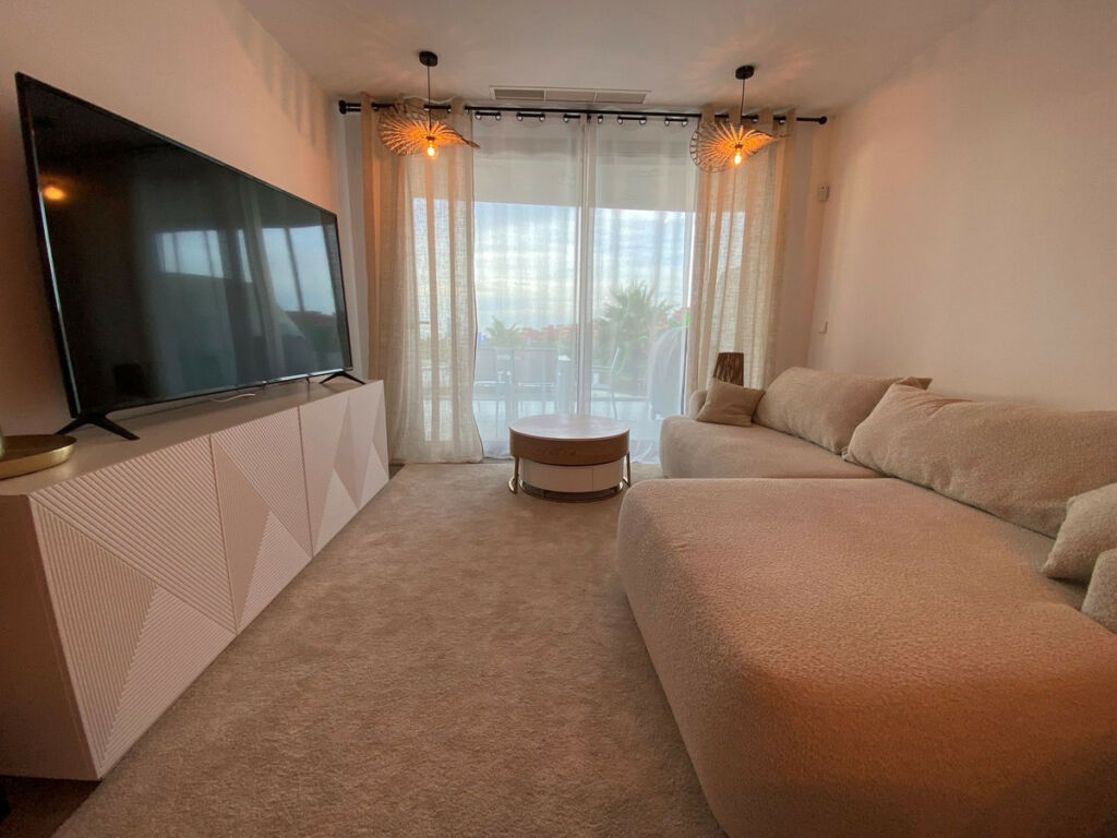 Middle Floor Apartment Estepona Málaga - image 21