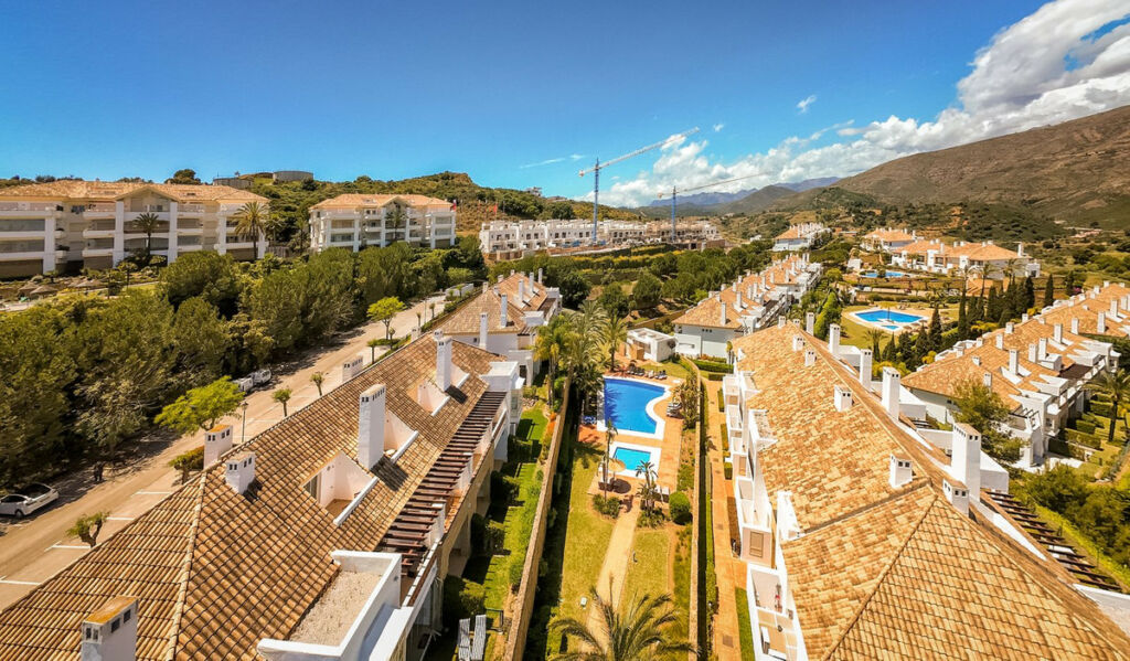 Townhouse La Cala Golf Málaga - image 21
