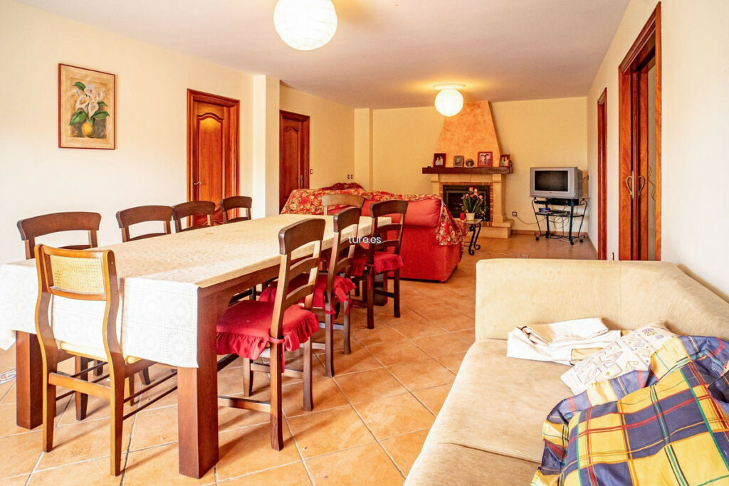 Detached Villa La Nucia Alicante - image 21