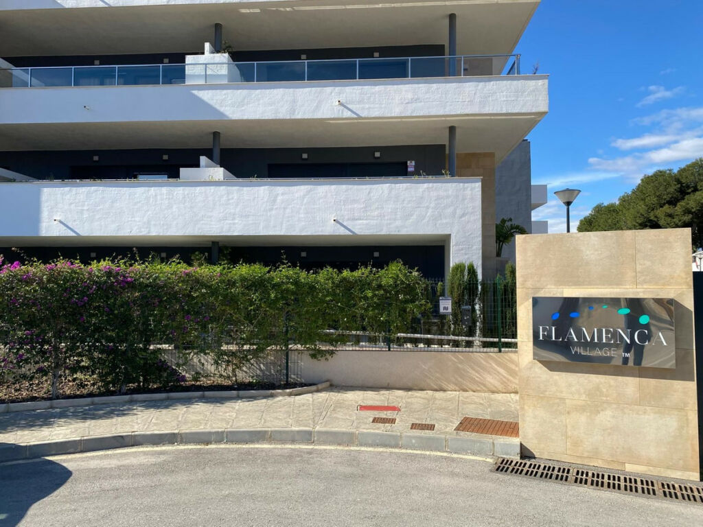 Ground Floor Apartment Playa Flamenca Alicante - image 20