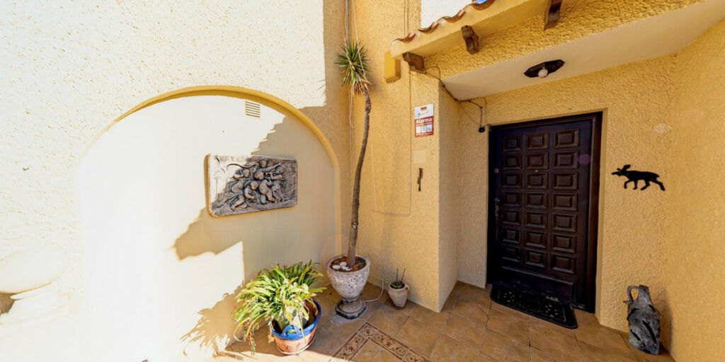 Detached Villa La Nucia Alicante - image 20