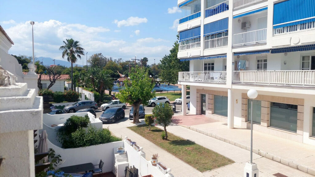 Townhouse Fuengirola Málaga - image 21