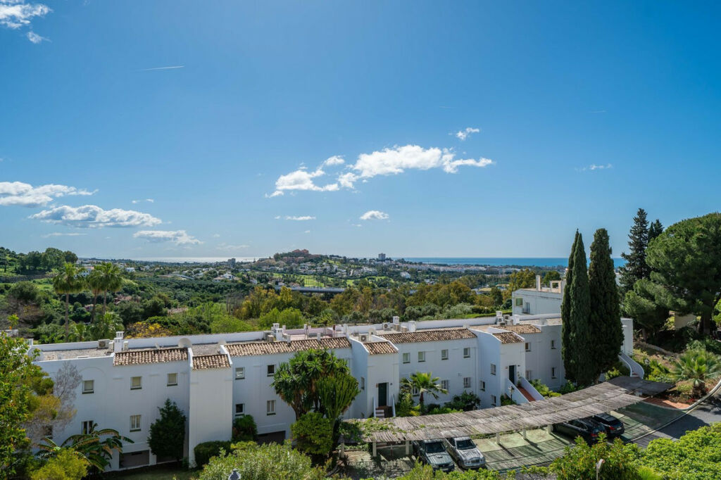 Middle Floor Apartment La Quinta Málaga - image 21