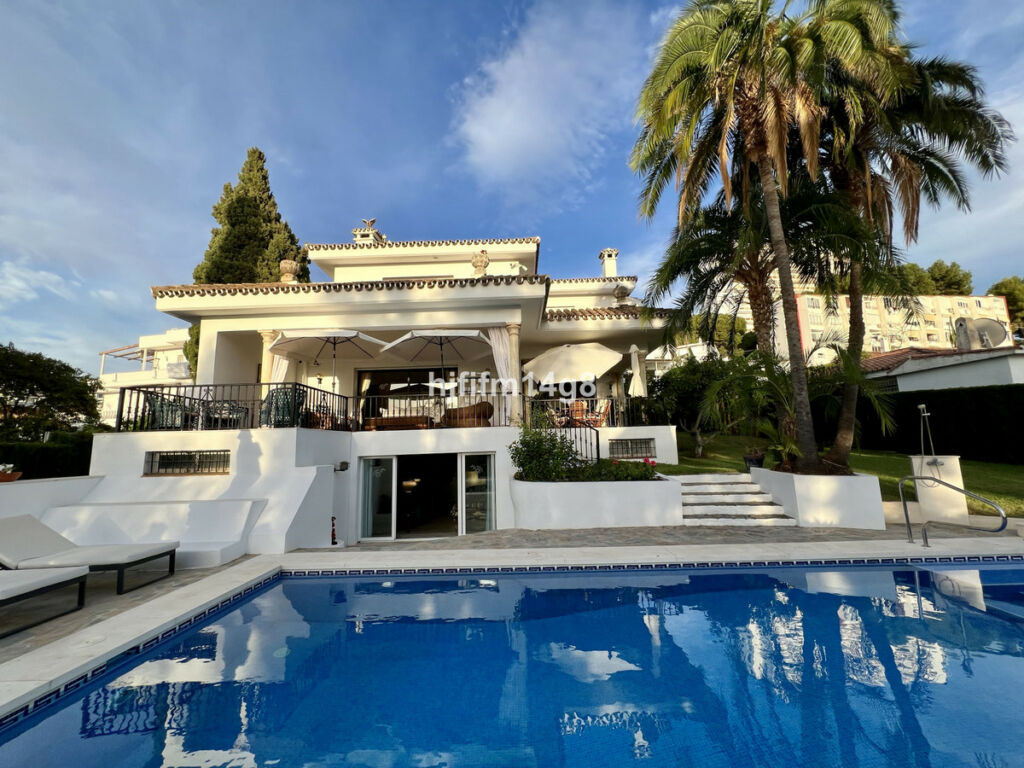 Detached Villa La Campana Málaga - image 21
