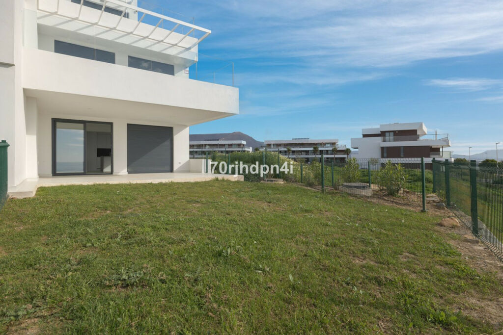 Ground Floor Apartment Casares Málaga - image 21