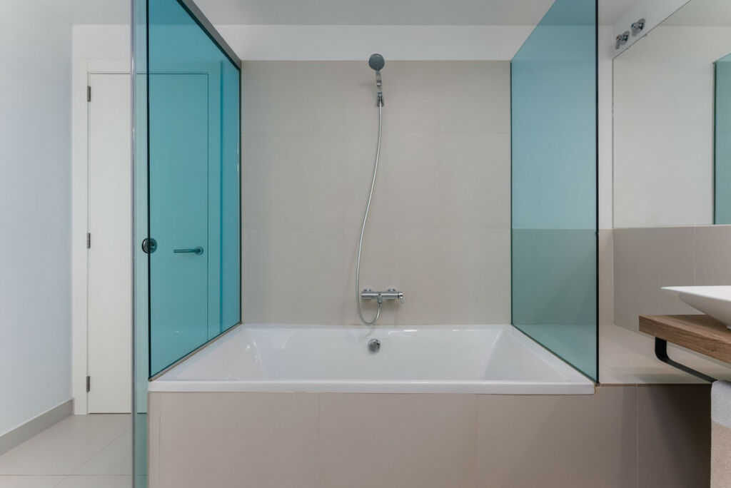 Middle Floor Apartment Higueron Málaga - image 21