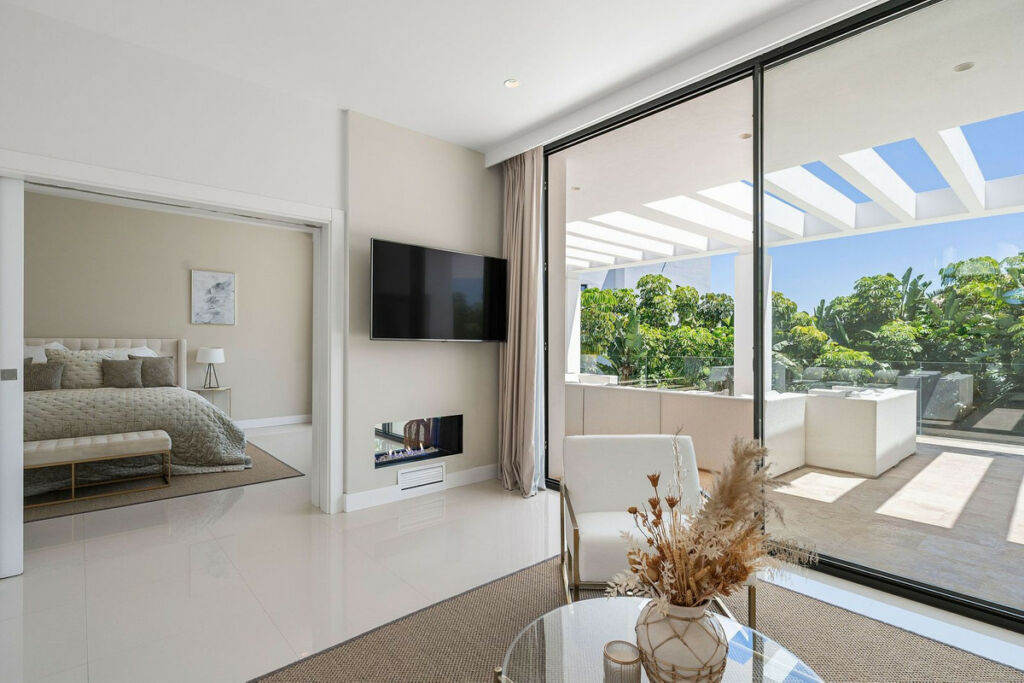 Detached Villa La Quinta Málaga - image 20