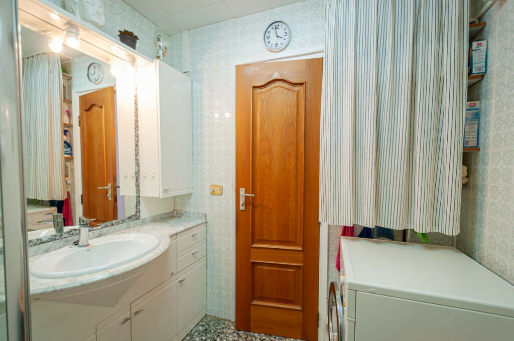 Middle Floor Apartment Calpe Alicante - image 20