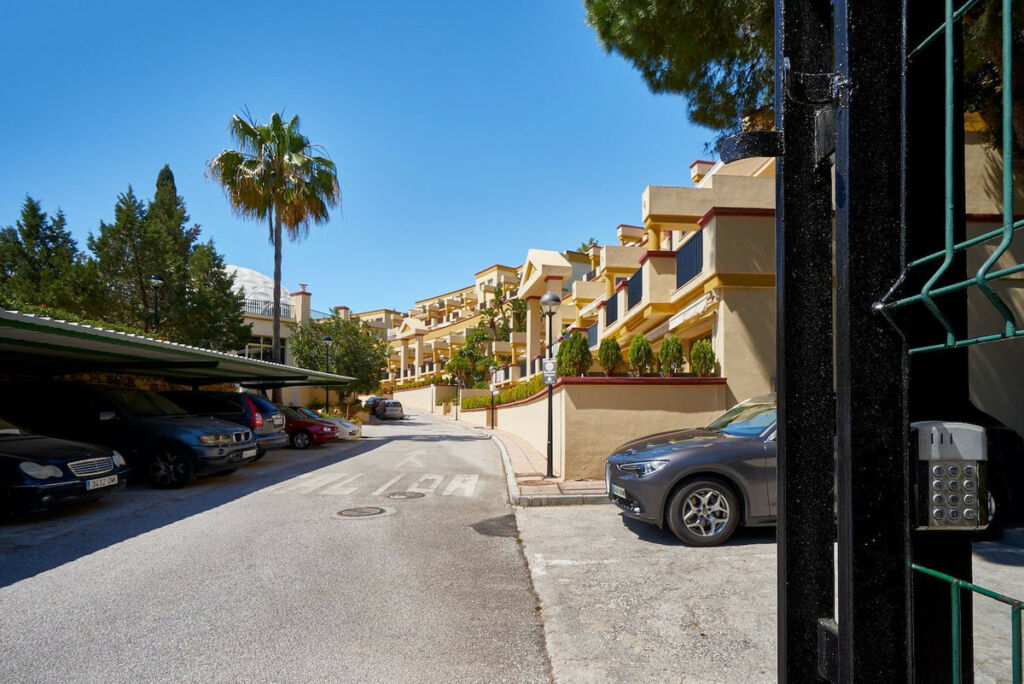 Ground Floor Studio Marbella Málaga - image 21