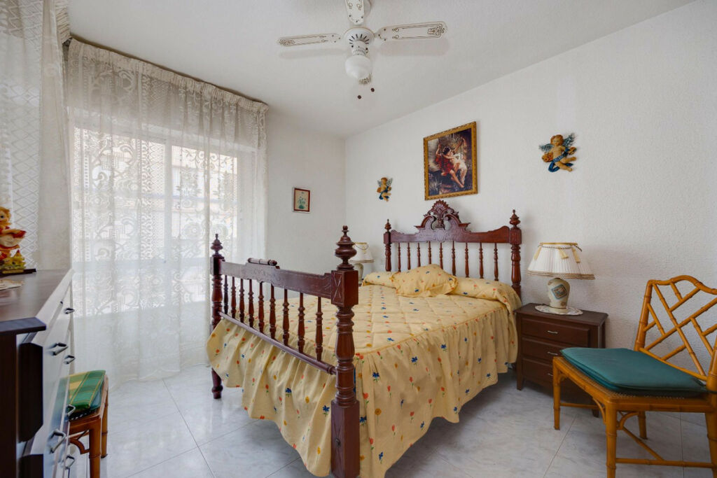 Middle Floor Apartment Playa Del Cura Alicante - image 21