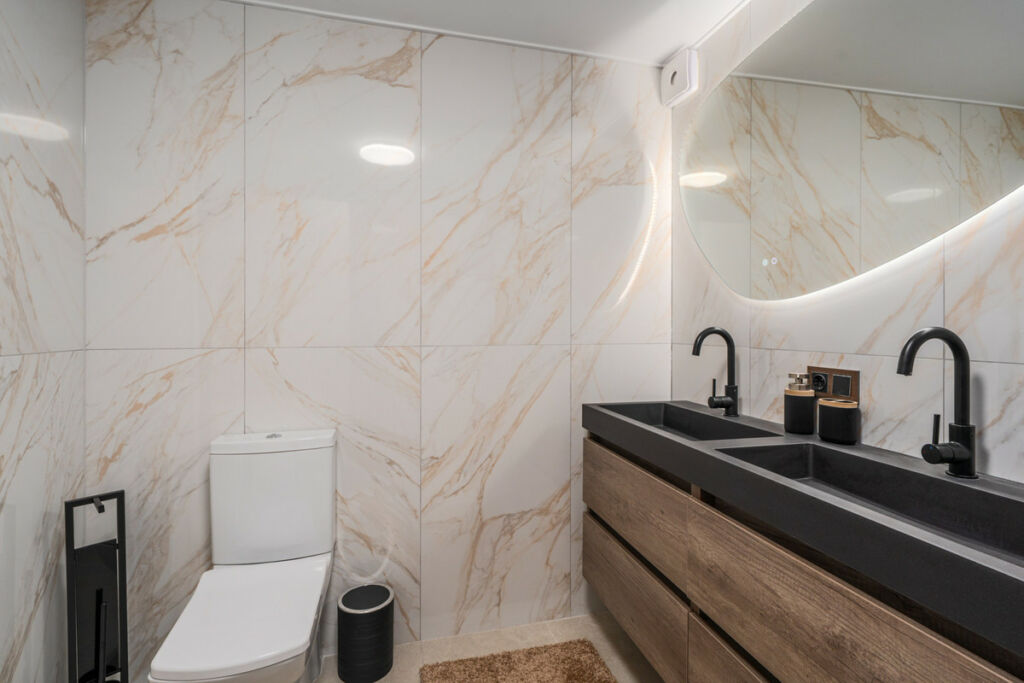 Detached Villa Nueva Andalucía Málaga - image 21