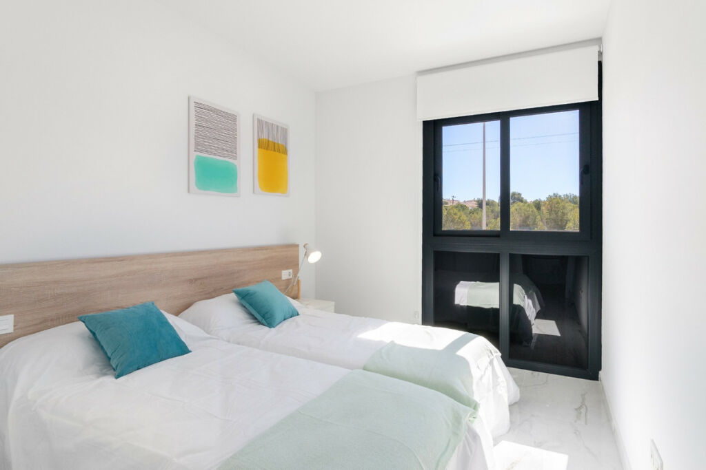Middle Floor Apartment Los Altos Alicante - image 21