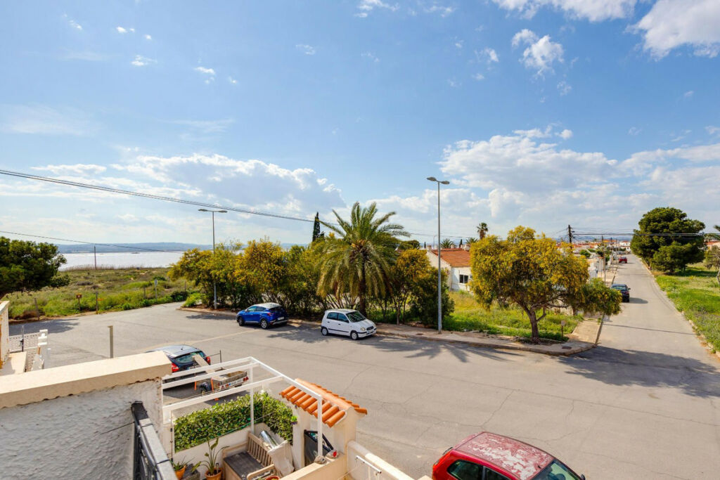Duplex Torrevieja Alicante - image 21