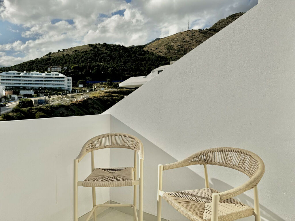 Penthouse Fuengirola Málaga - image 21