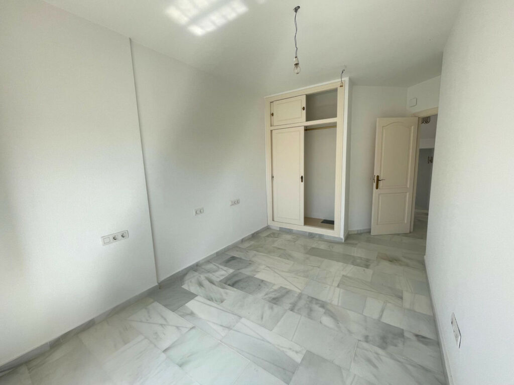 Townhouse Arroyo de la Miel Málaga - image 21