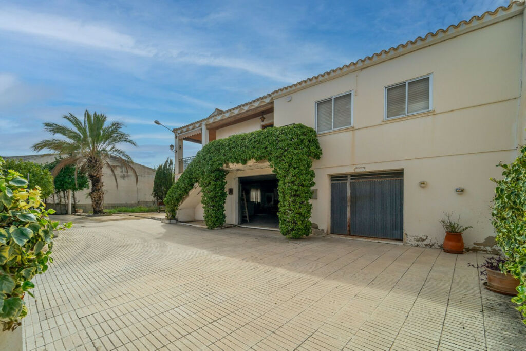 Detached Villa Salinas Alicante - image 21