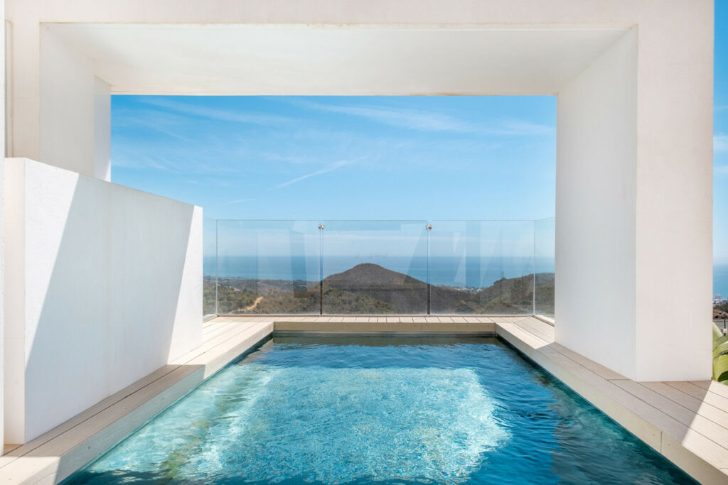 Penthouse Duplex Ojén Málaga - image 21