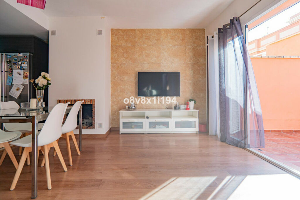 Townhouse Benajarafe Málaga - image 21