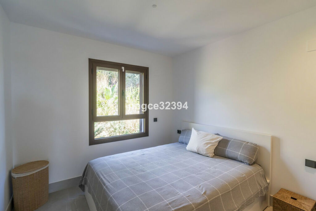 Semi-Detached House Nagüeles Málaga - image 26