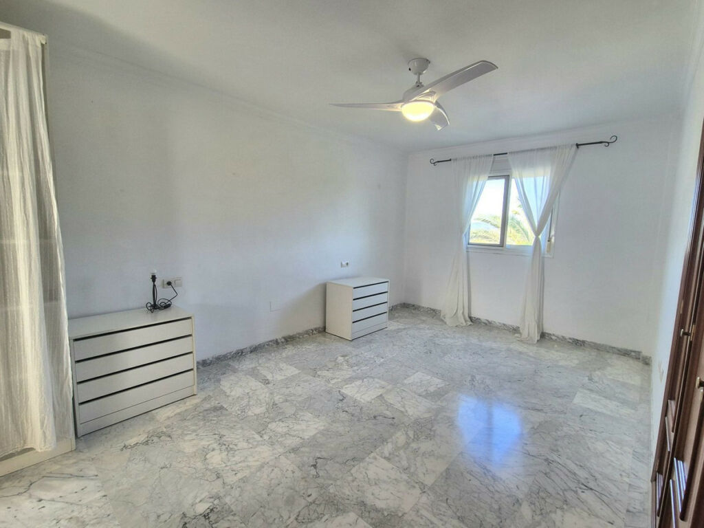 Semi-Detached House Alhaurin Golf Málaga - image 21