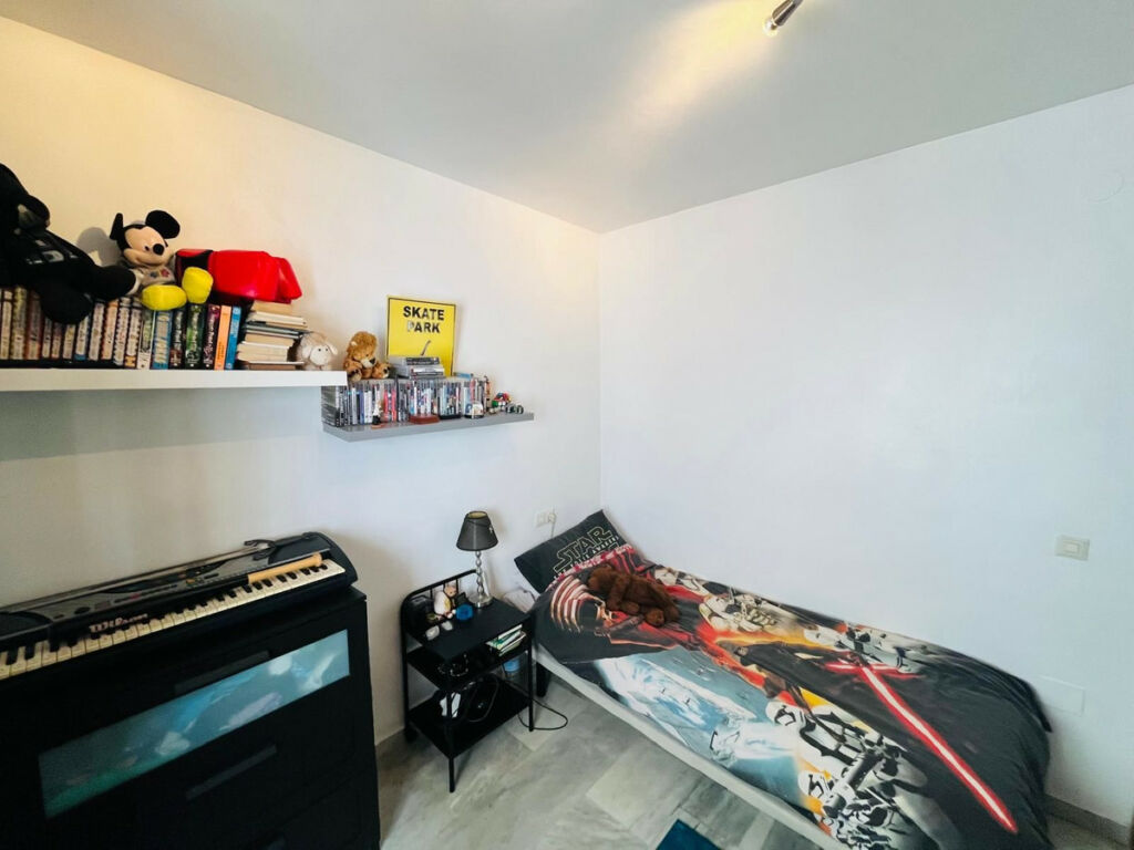 Townhouse Torreguadiaro Cádiz - image 23