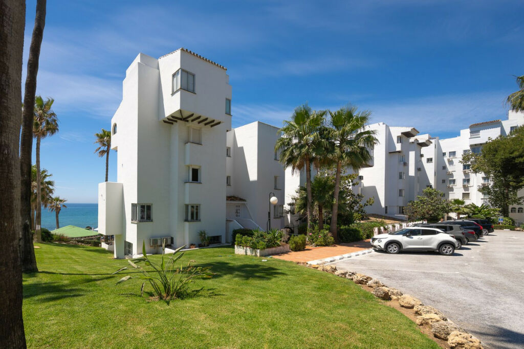 Ground Floor Apartment Riviera del Sol Málaga - image 22