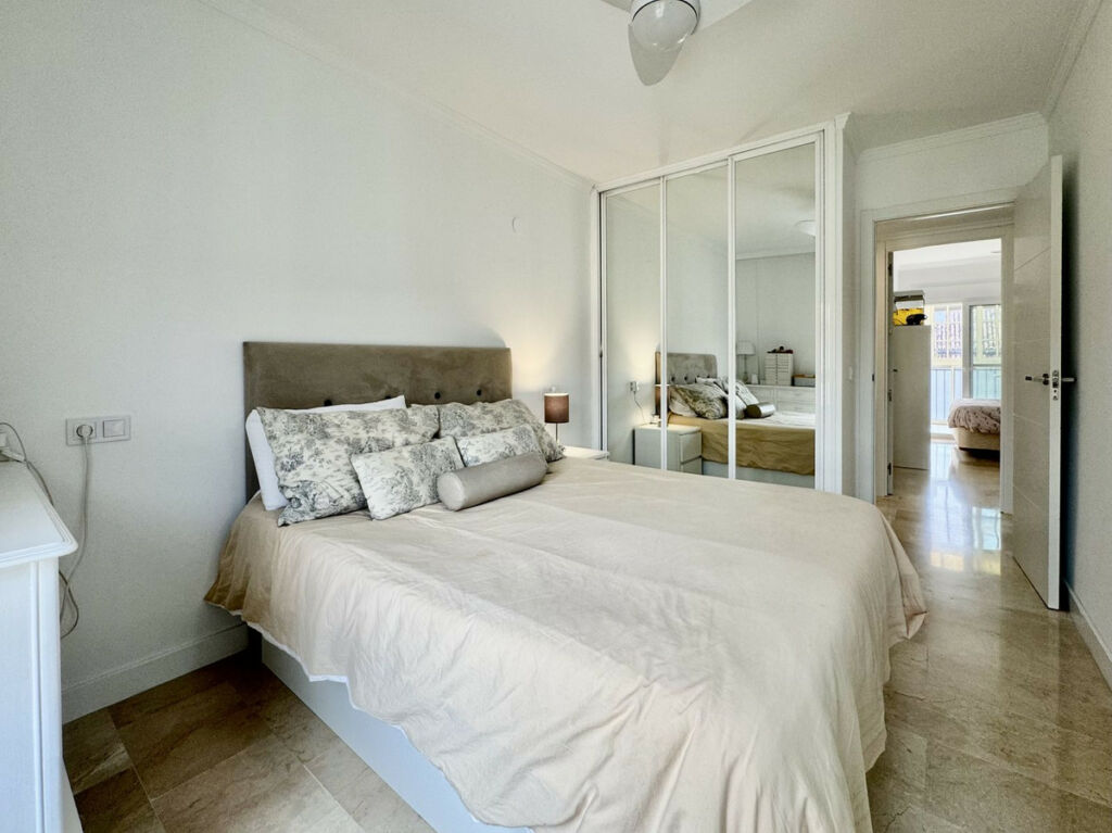 Middle Floor Apartment Fuengirola Málaga - image 22