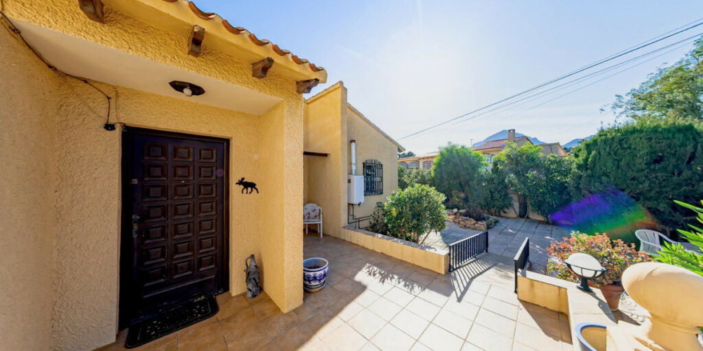 Detached Villa La Nucia Alicante - image 21