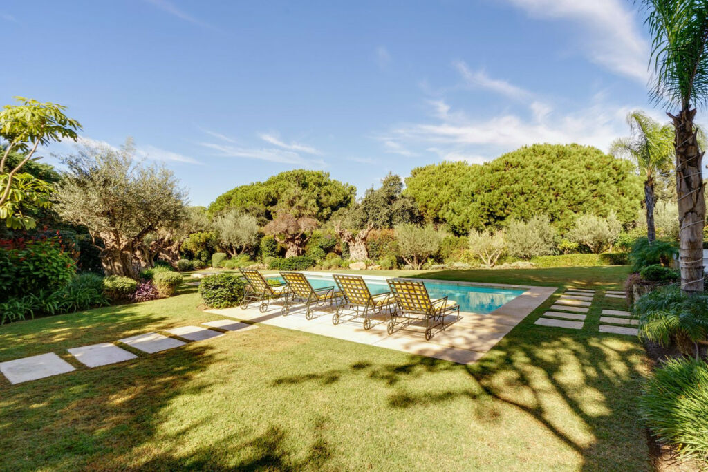 Detached Villa Hacienda Las Chapas Málaga - image 22