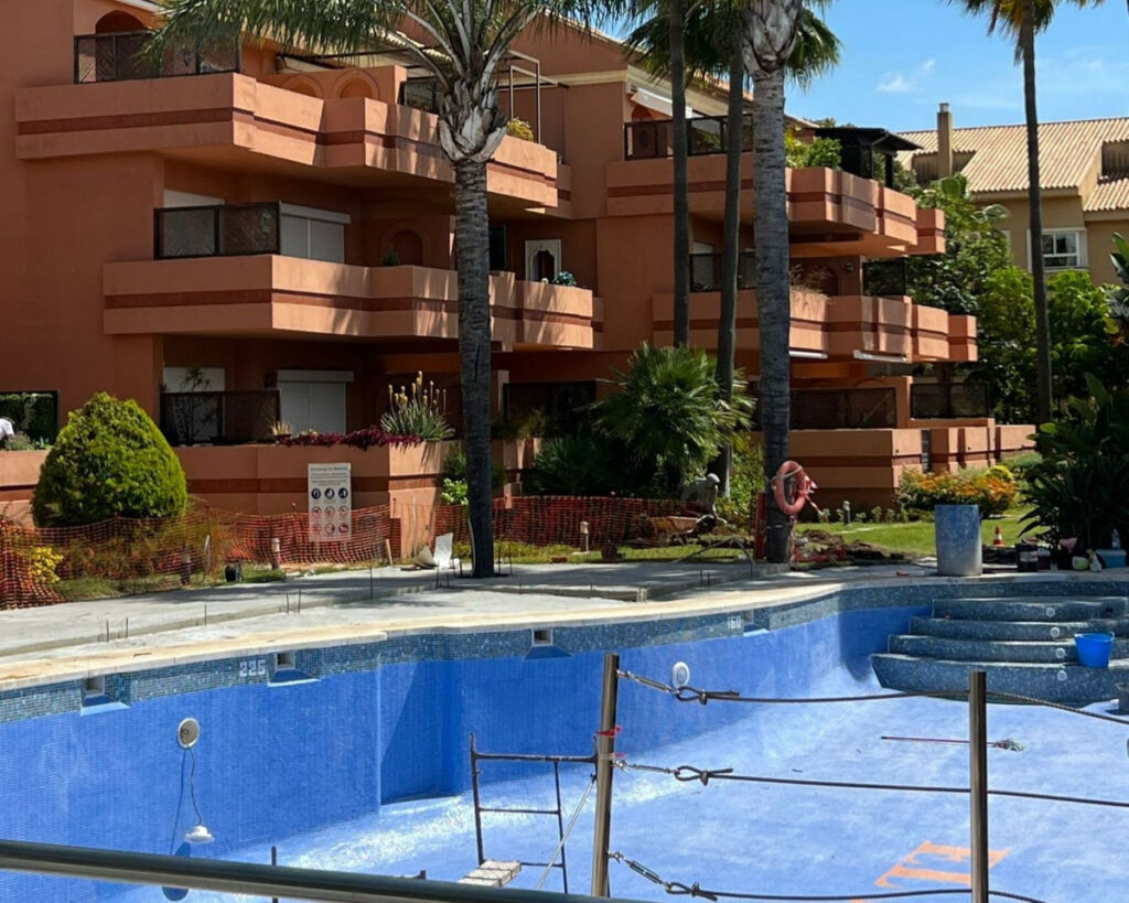 Penthouse Puerto Banús Málaga - image 22