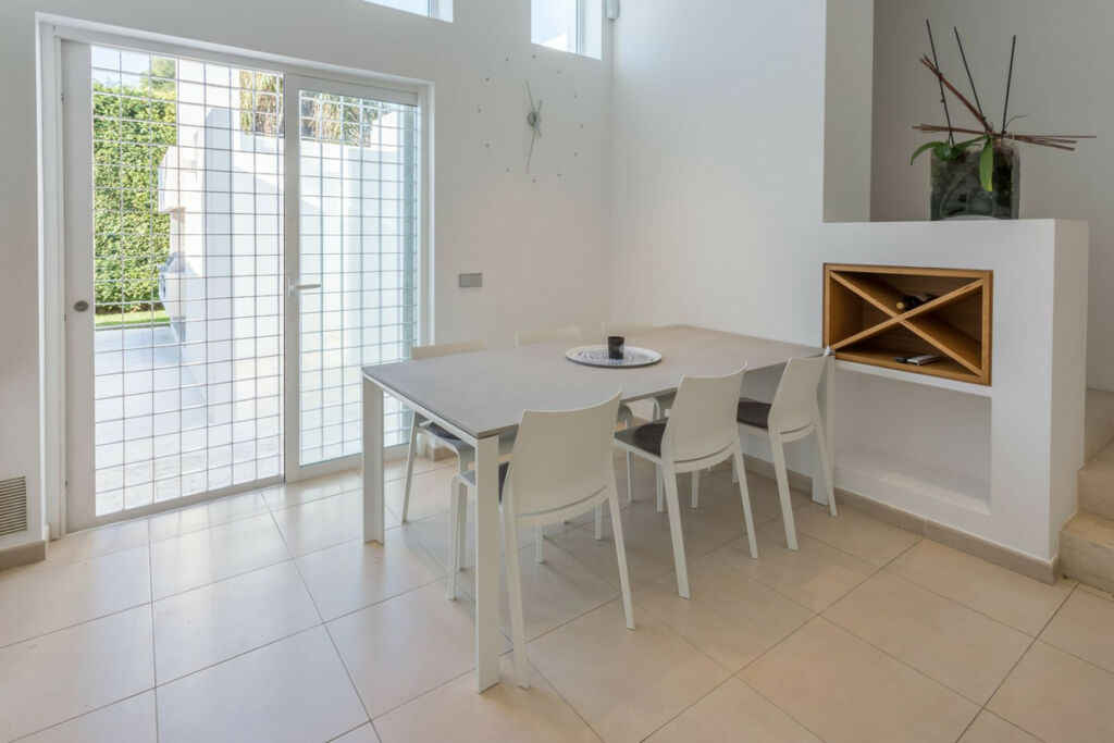 Detached Villa Marbella Málaga - image 22