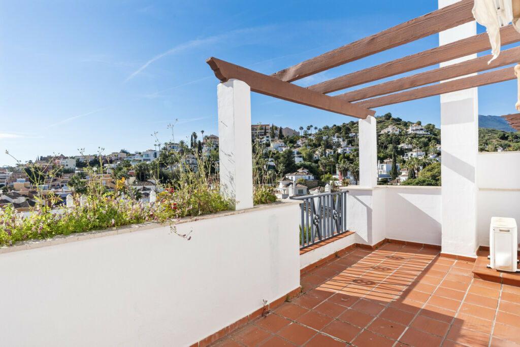 Duplex Nueva Andalucía Málaga - image 22