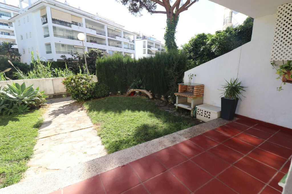 Duplex Calahonda Málaga - image 23
