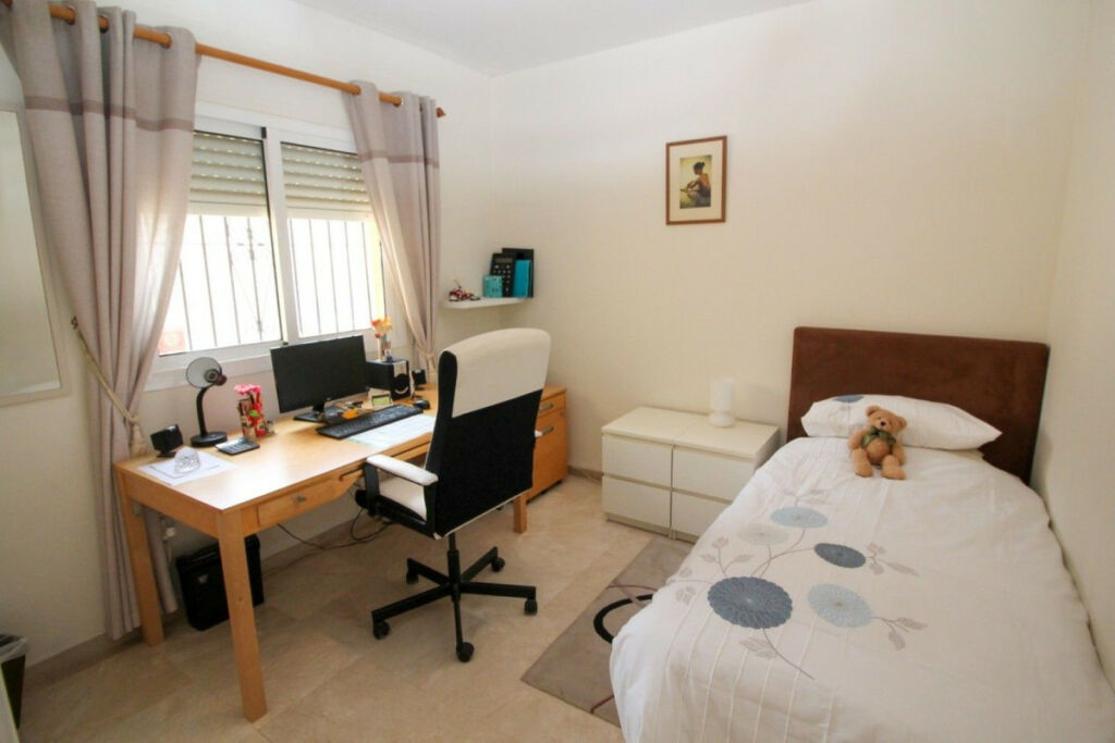 Townhouse Riviera del Sol Málaga - image 22