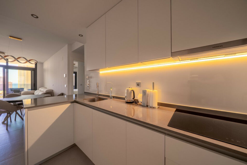 Middle Floor Apartment Benidorm Alicante - image 22